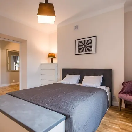 Apartment White 4rooms - Center