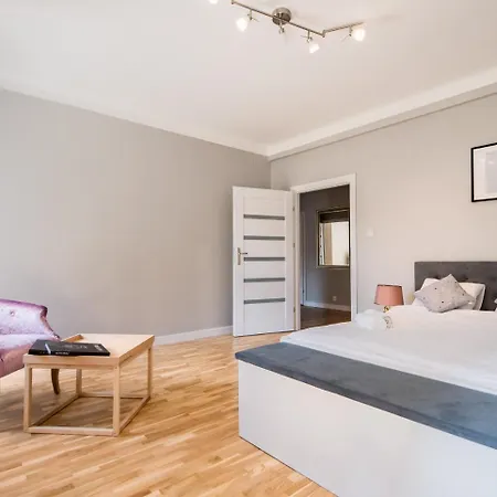 Apartment White 4rooms - Center Warsaw