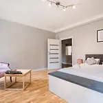 Apartment White 4rooms - Center Warsaw