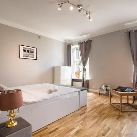 White 4rooms - Center * Warszawa